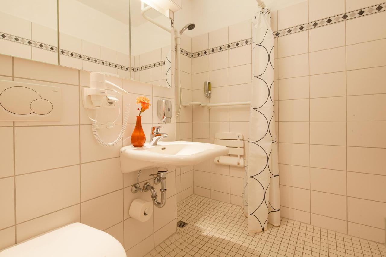 Gda Hotel Hildastift Am Kurpark Wiesbaden Exterior foto